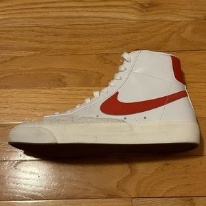 Orange Nike Blazers Mid ‘77